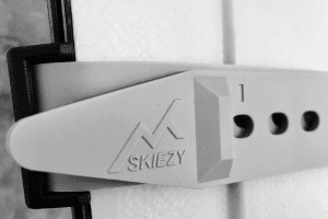 Skiezy rubber ski straps featured in product demo thumbnail